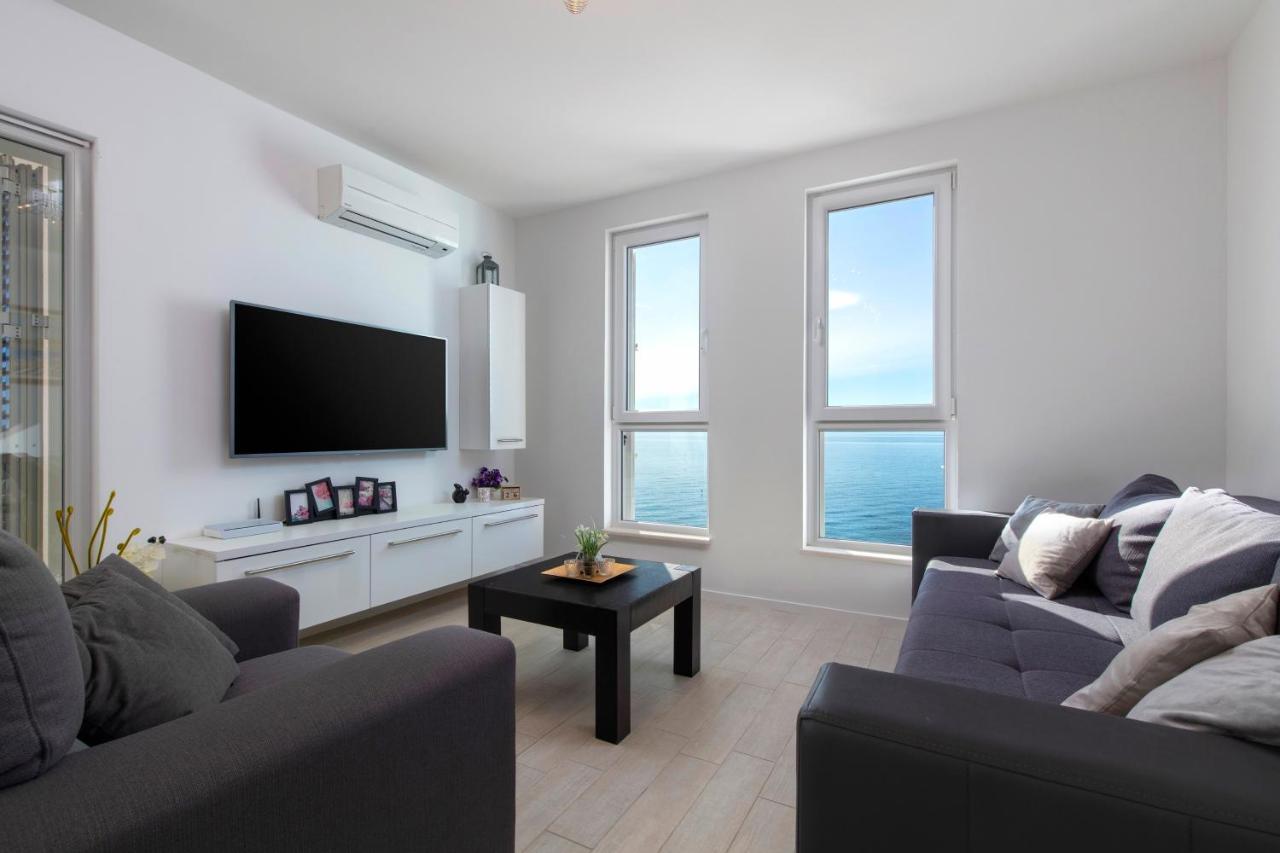 Apartments Tanita ポドストラナ エクステリア 写真