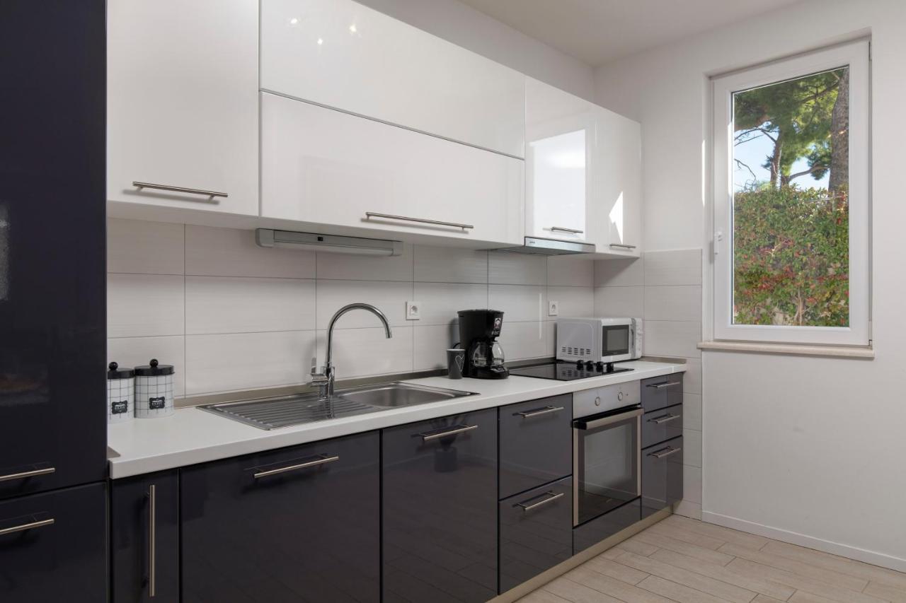 Apartments Tanita ポドストラナ エクステリア 写真
