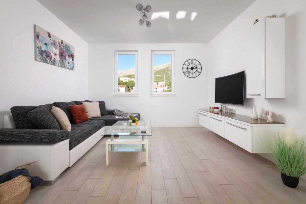 Apartments Tanita ポドストラナ エクステリア 写真